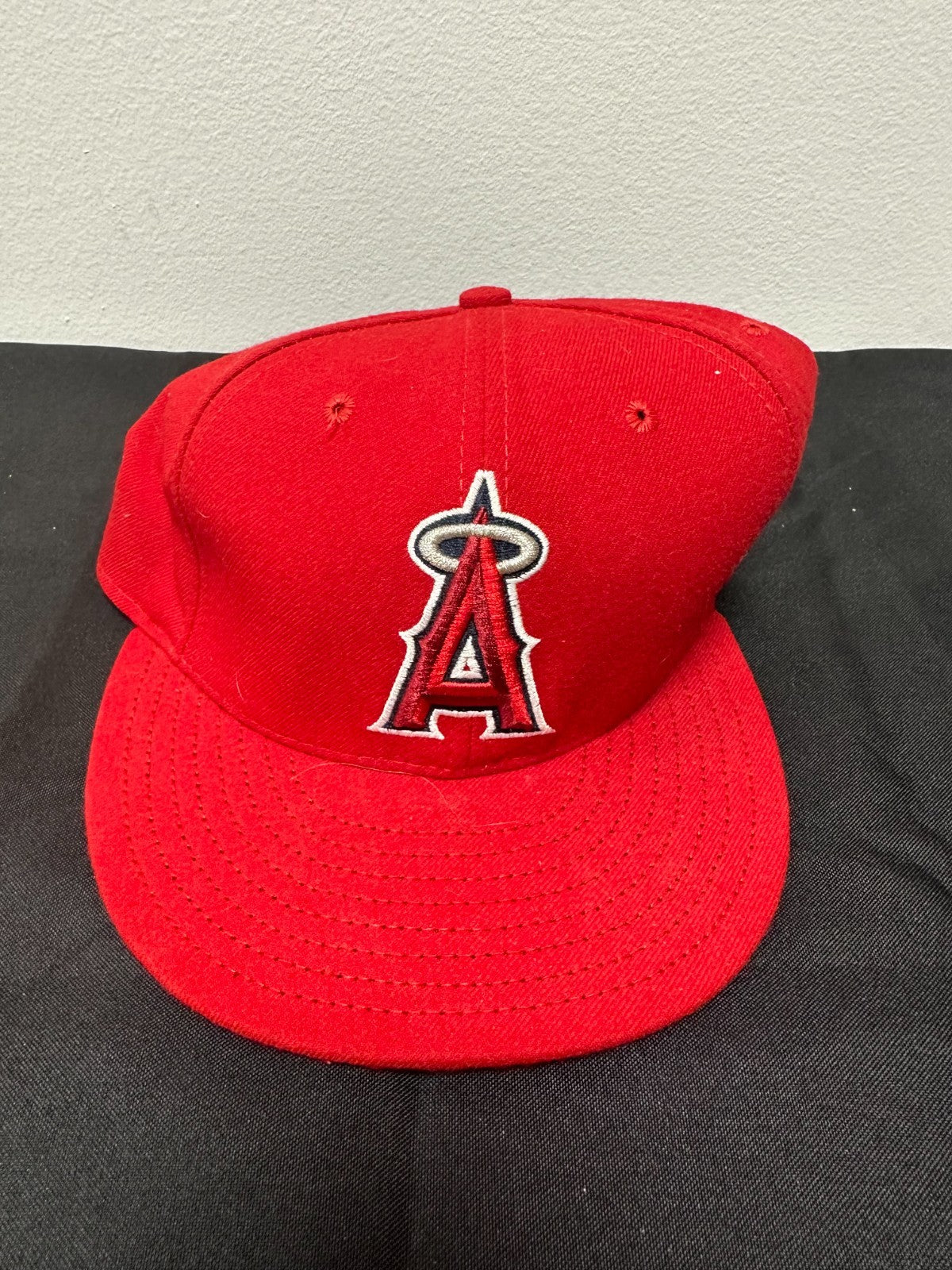 Los Angeles Anaheim Angels Game Used 59 Fifty New Era Baseball Cap Hat