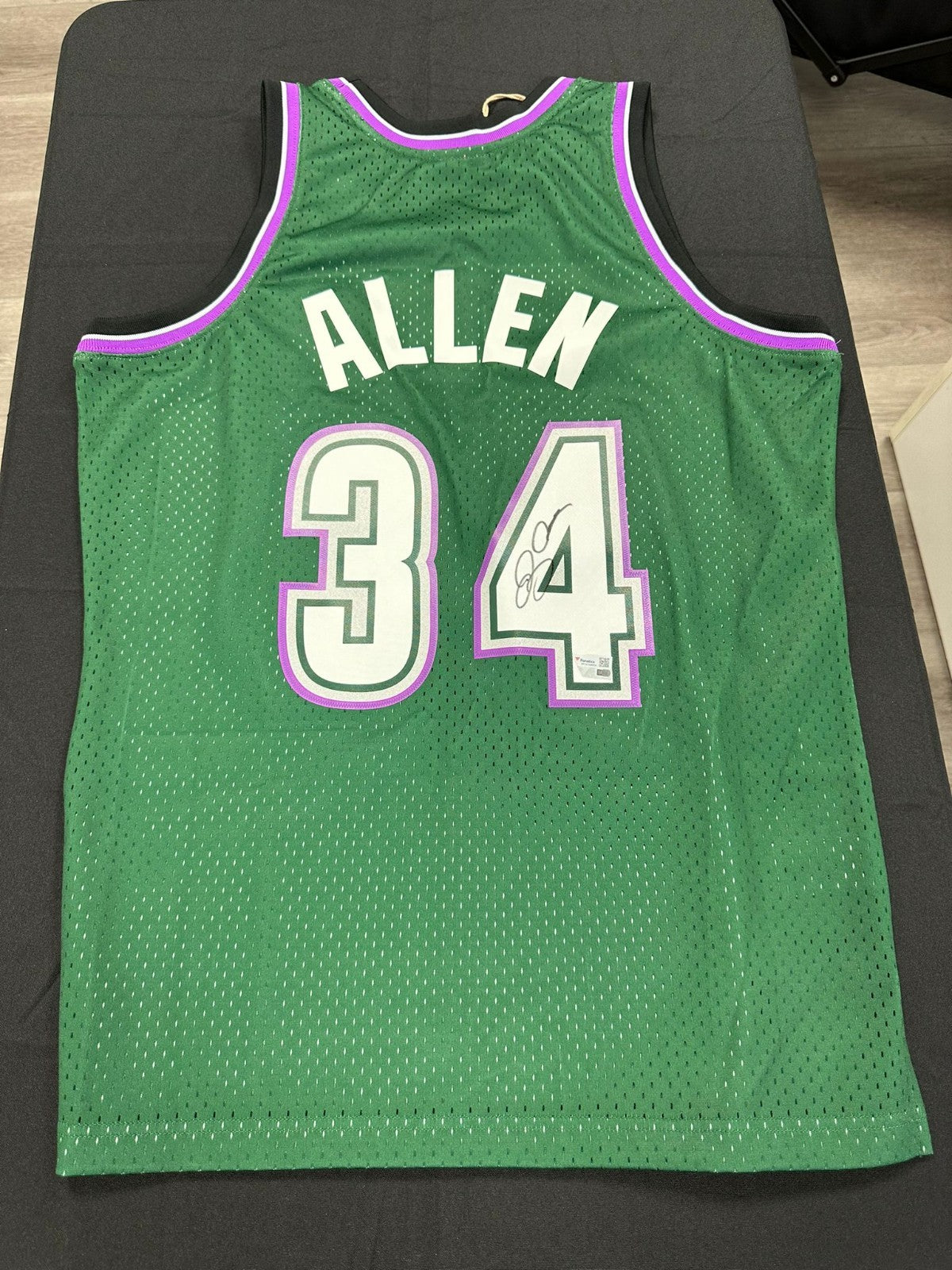 Ray Allen Signed Autographed Bucks Mitchell & Ness Jersey Fanatics Holo
